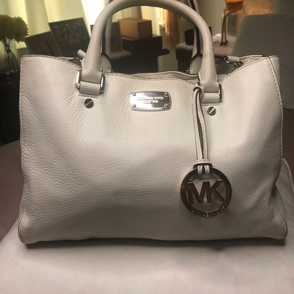 Leather bag. - Picture 3 of 16